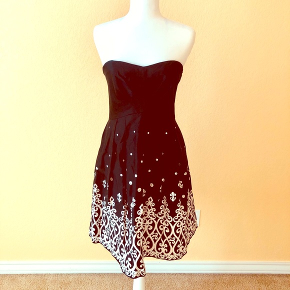 White House Black Market Dresses & Skirts - White House Black Market Dress